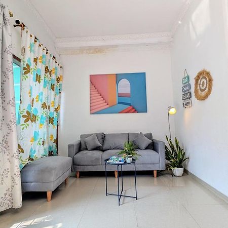 Homey Guesthouse Kertajaya سورابايا المظهر الخارجي الصورة